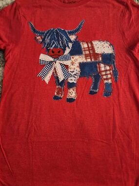 Red, White, Blue Patchwork Cow Graphic Tee. NWT
